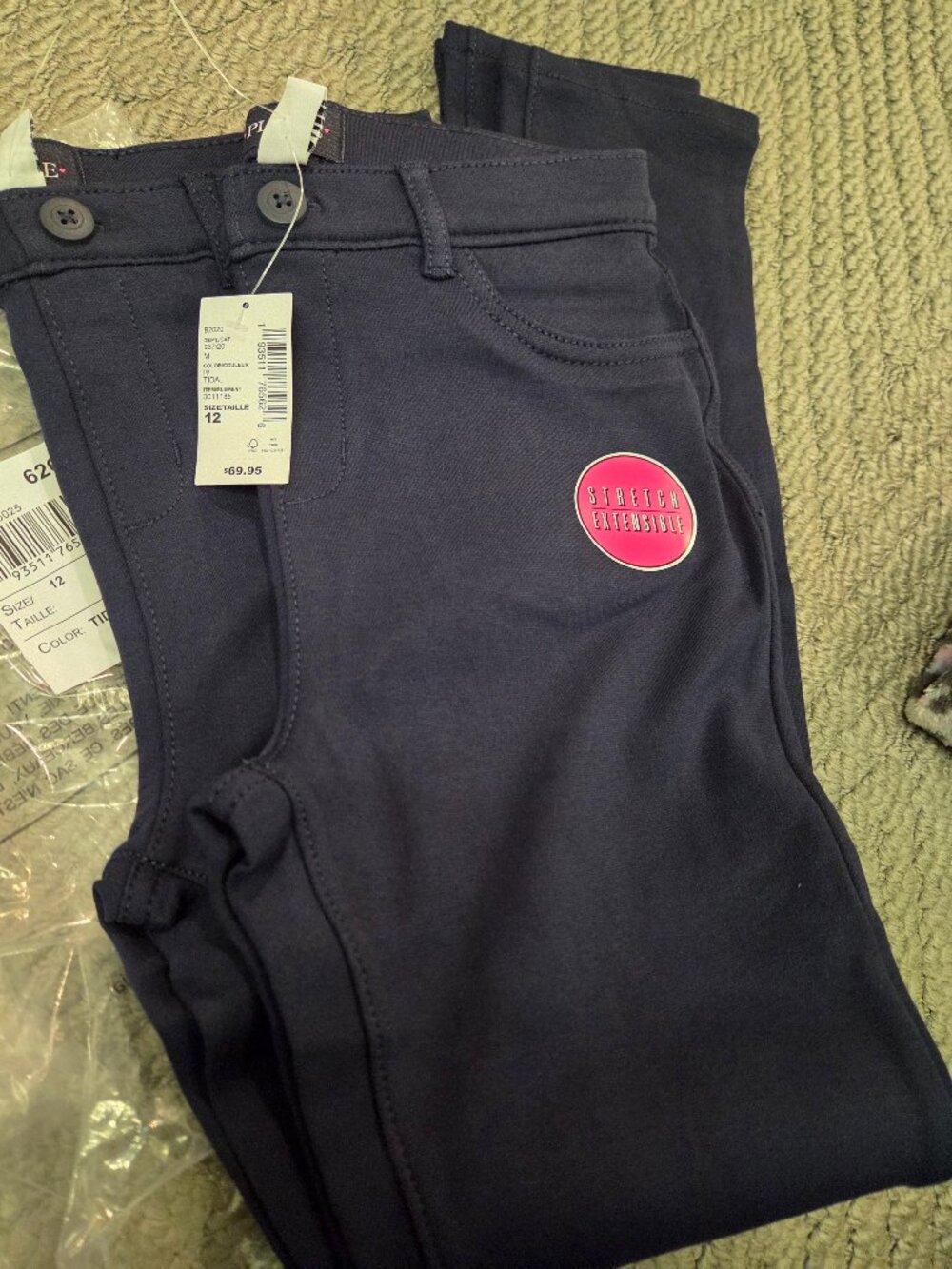 Brand new with tags- 4 pairs Children's Place Girls size 12 navy jeggings